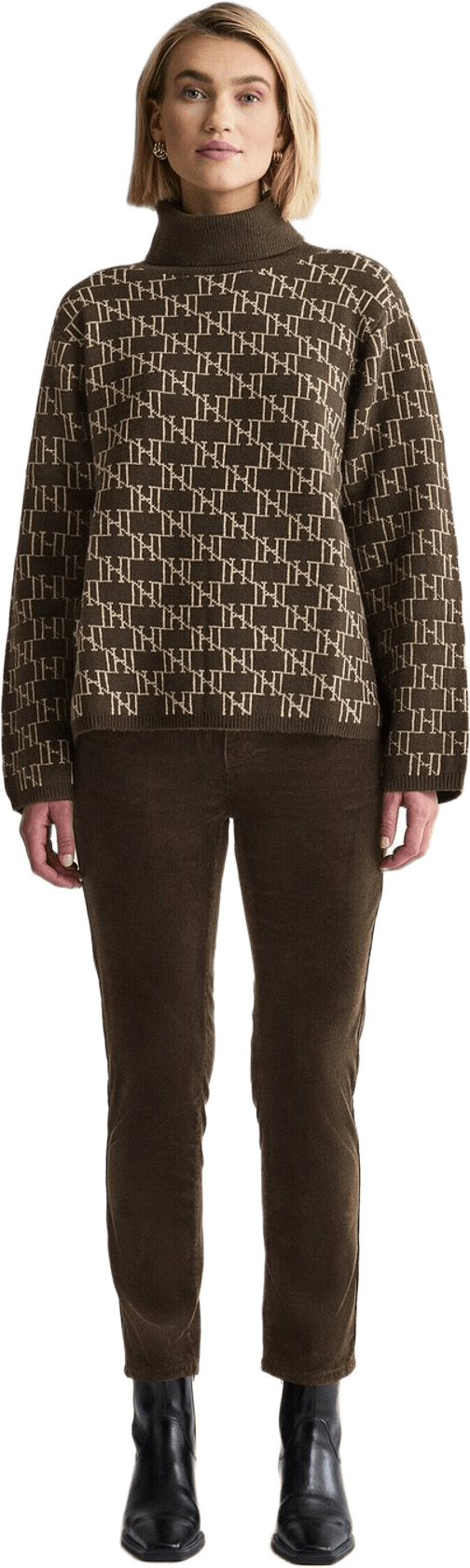 Polotröja Logo Alva, från Newhouse, i färgen brun.