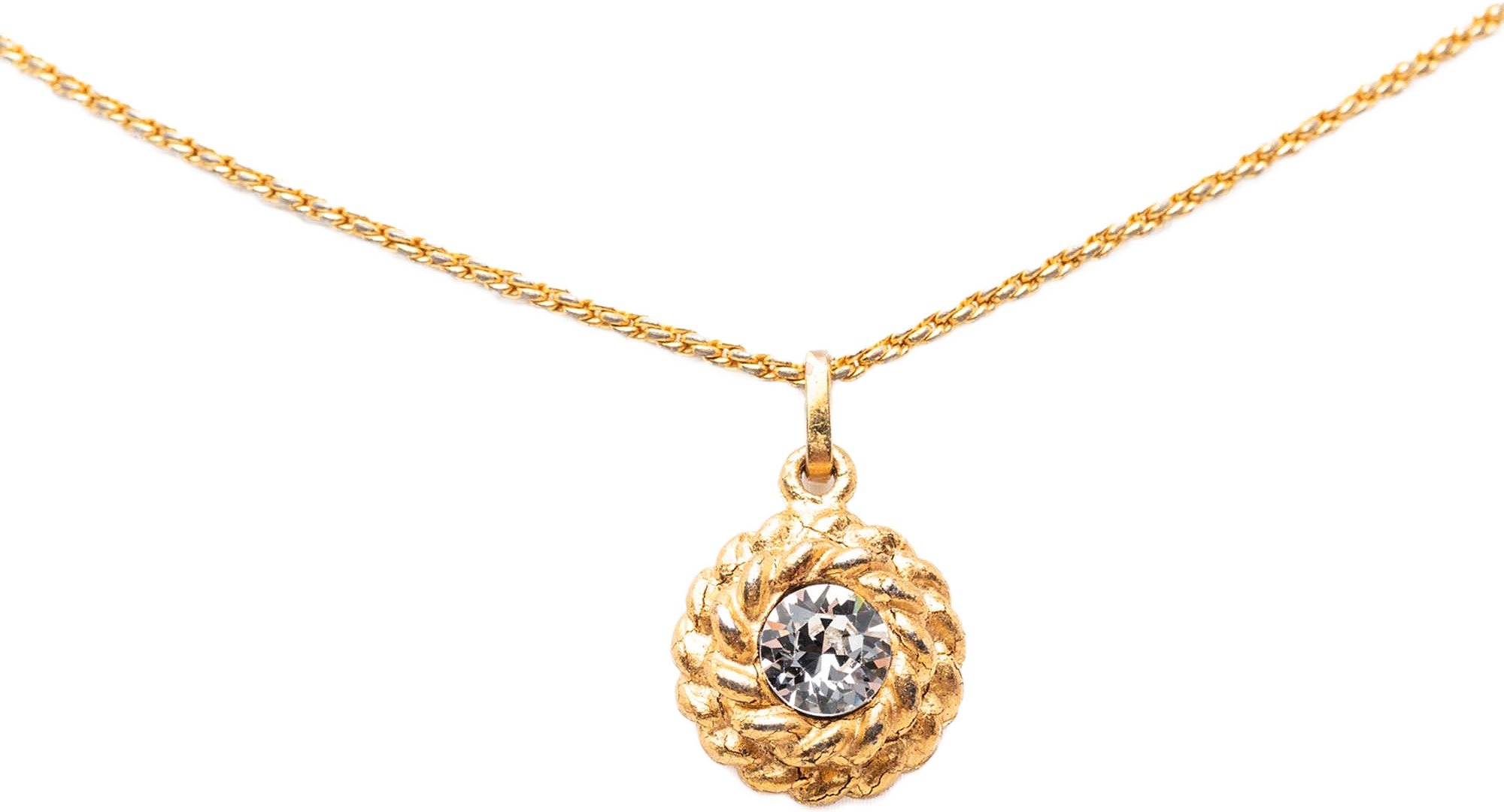 Chanel Gold Plated Crystal Round Pendant Necklace, från Luxclusif, i färgen gold.