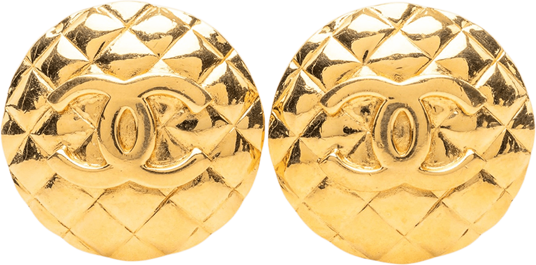 Chanel Cc Quilted Gold Plated Round Clip On Earrings, från Luxclusif, i färgen gold.