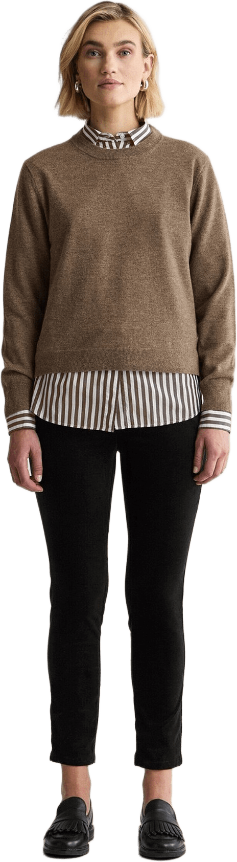 Lamullströja Kendell, från Newhouse, i färgen valnöt.