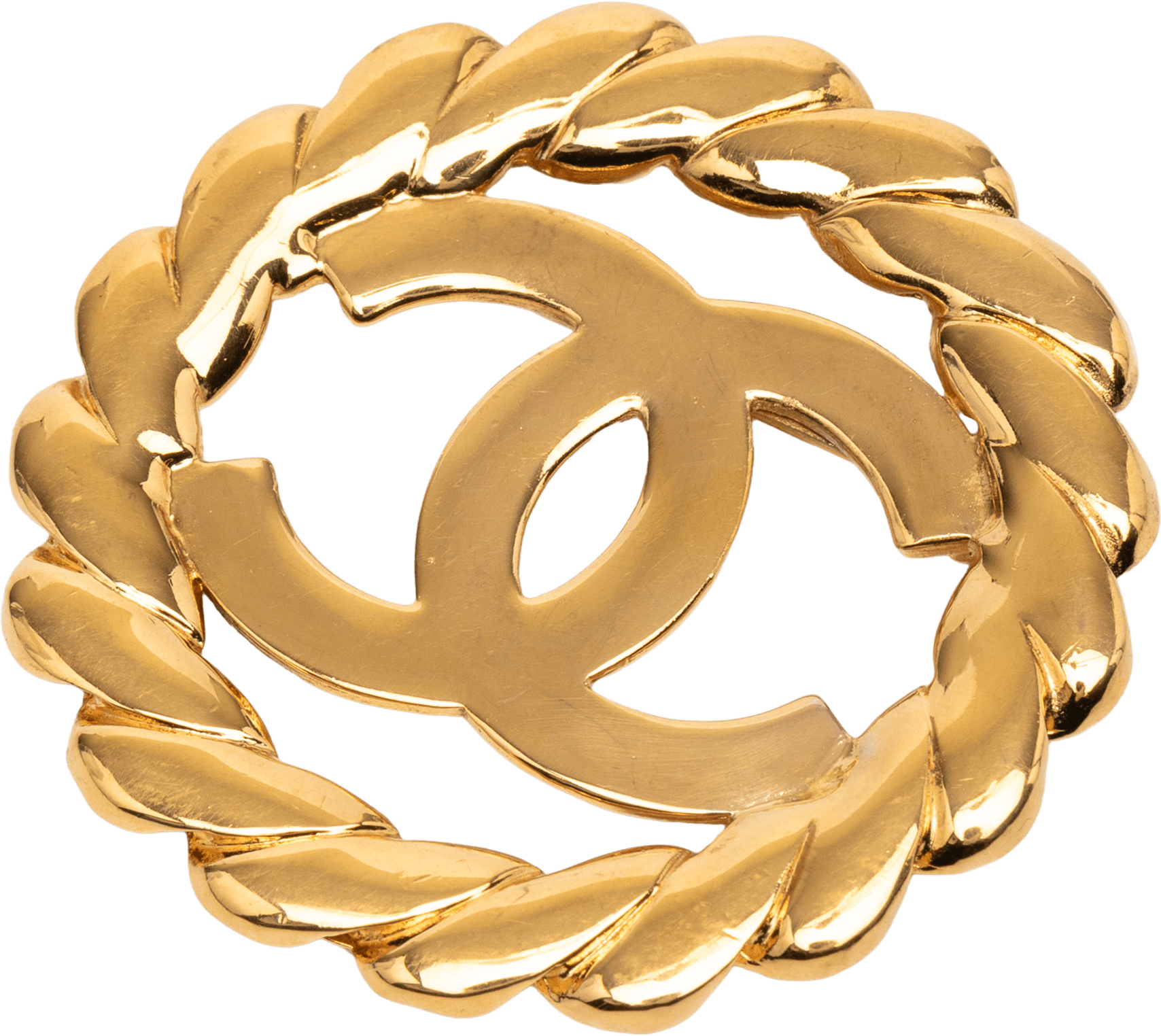 Chanel Gold Plated Cc Round Brooch, från Luxclusif, i färgen gold.