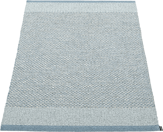 Edit, från Pappelina, i färgen dove blue.