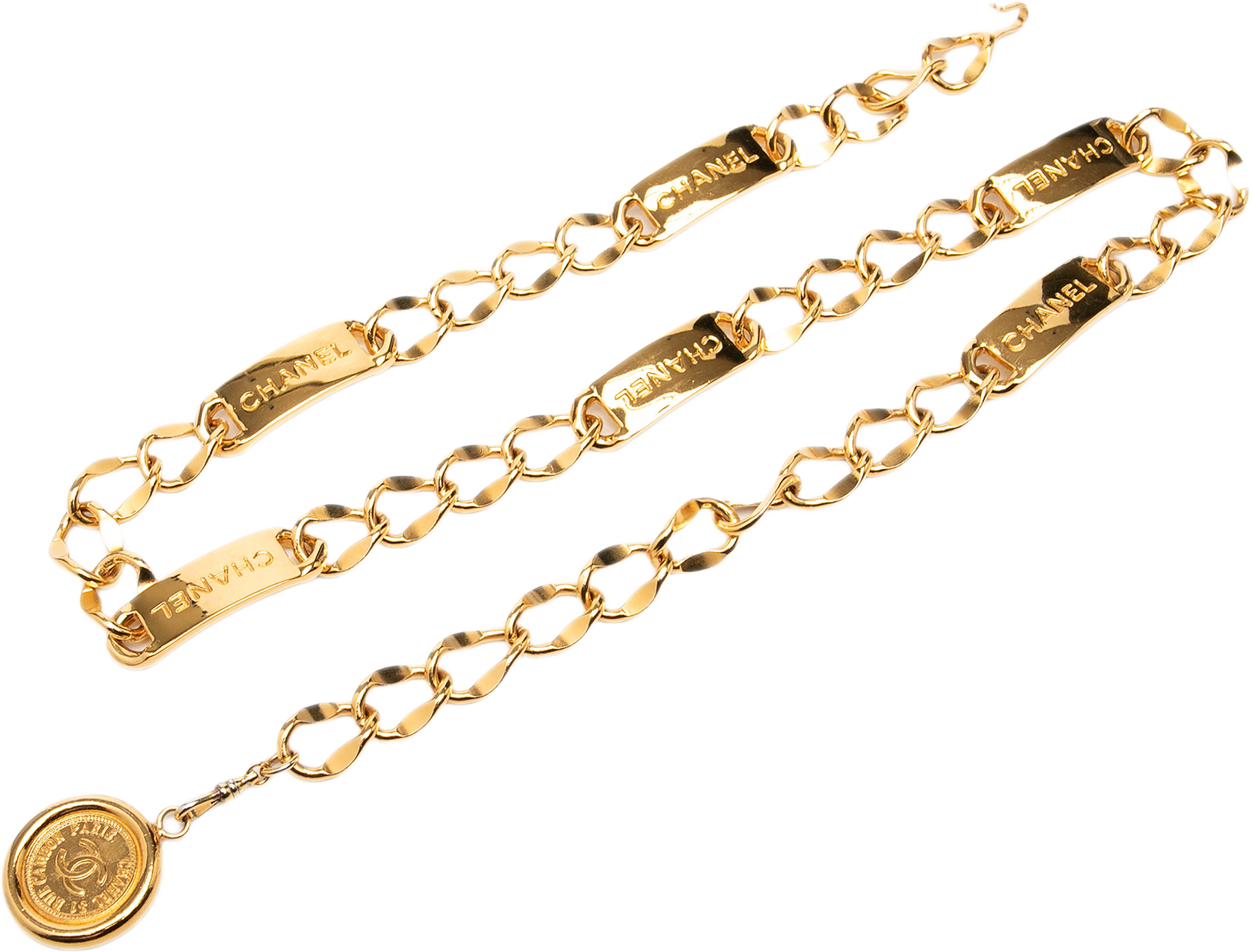 Chanel Cc Gold Plated Logo Plate Rue Cambon Medallion Chain Link Belt, från Luxclusif, i färgen guld.