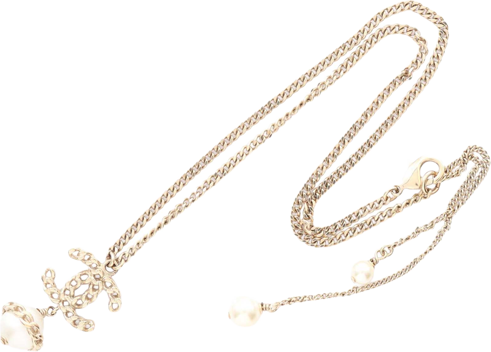 Chanel Gold Plated Faux Pearl Cc Pendant Necklace, från Luxclusif, i färgen gold.