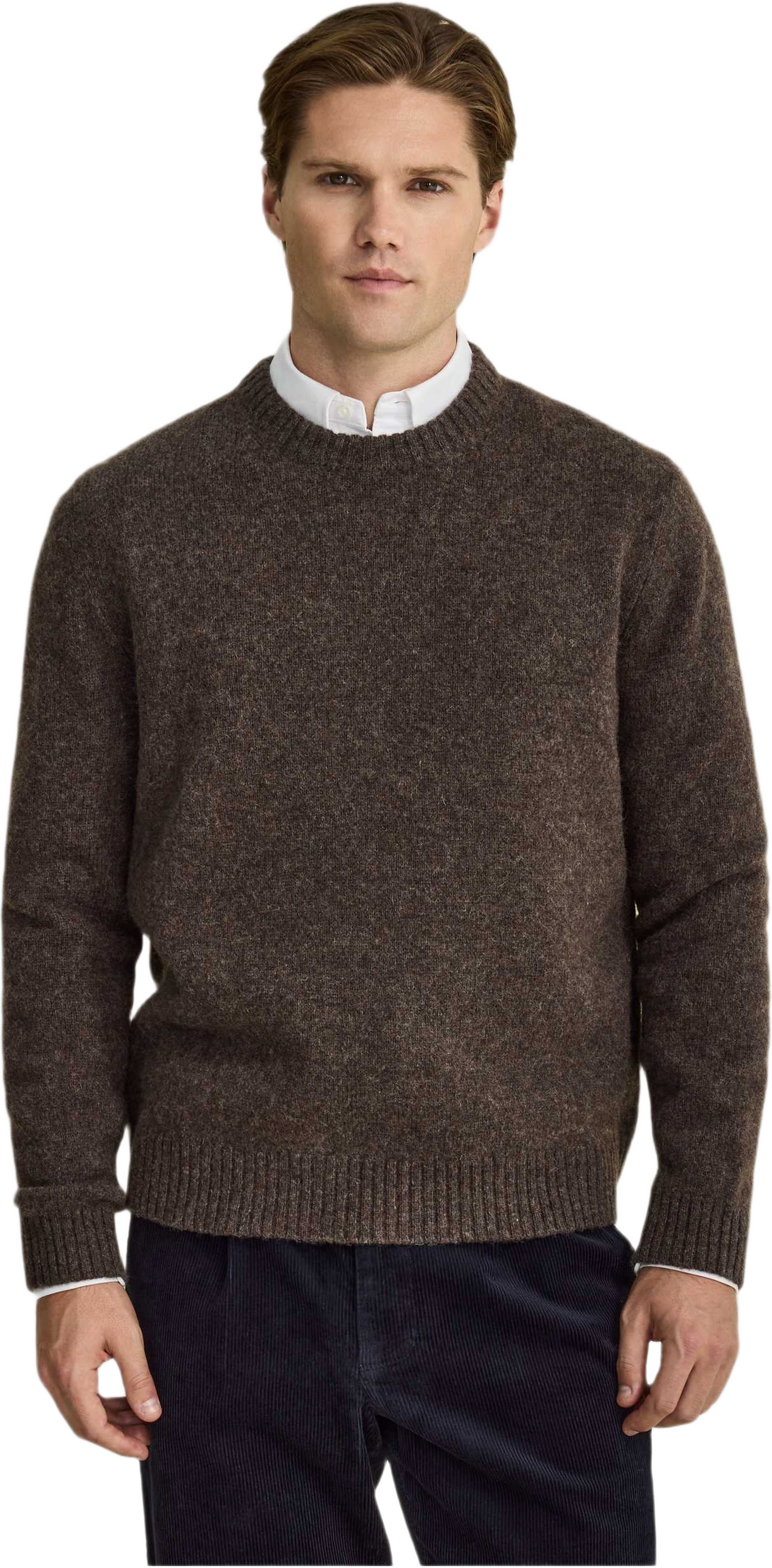 Wool Crew Neck Sweater, från John Henric, i färgen dark brown.