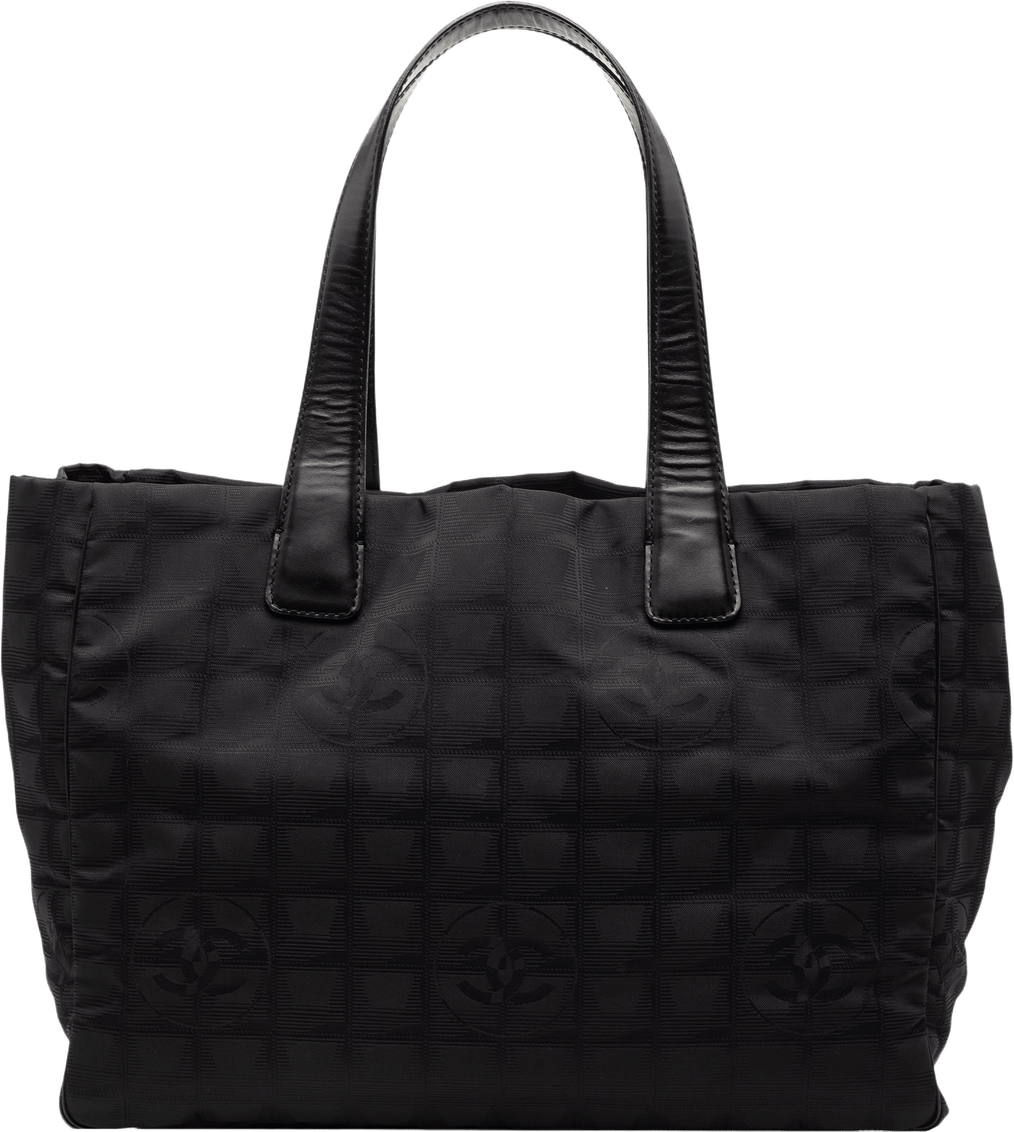 Chanel New Travel Line Nylon Tote, från Luxclusif, i färgen black.