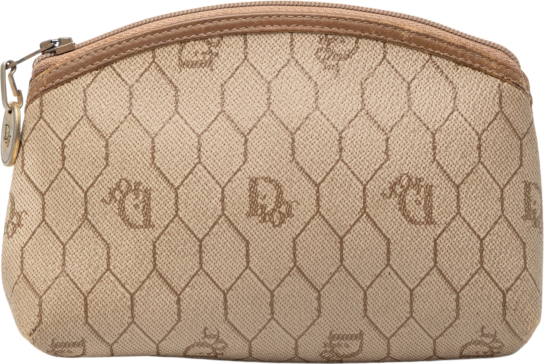 Dior Honeycomb Coated Canvas Cosmetic Pouch, från Luxclusif, i färgen beige.