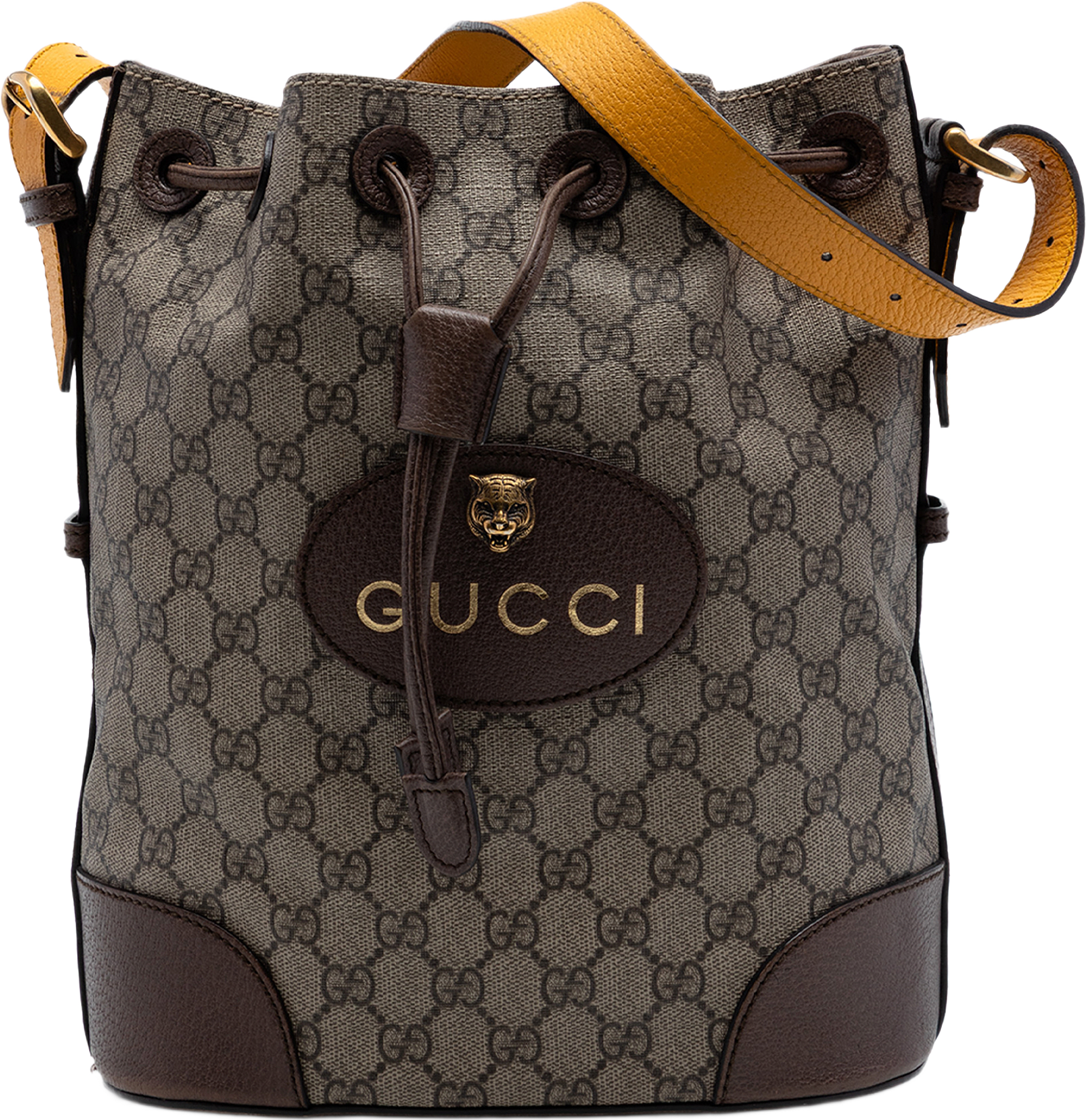 Gucci Gg Supreme Neo Vintage Drawstring Bucket Bag, från Luxclusif, i färgen beige.