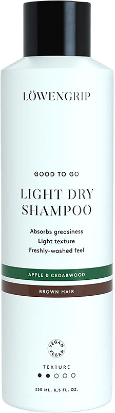 Good To Go Light Apple & Cedarwood - Dry Shampoo For Brown Hair, från LÖWENGRIP, i färgen Brown.