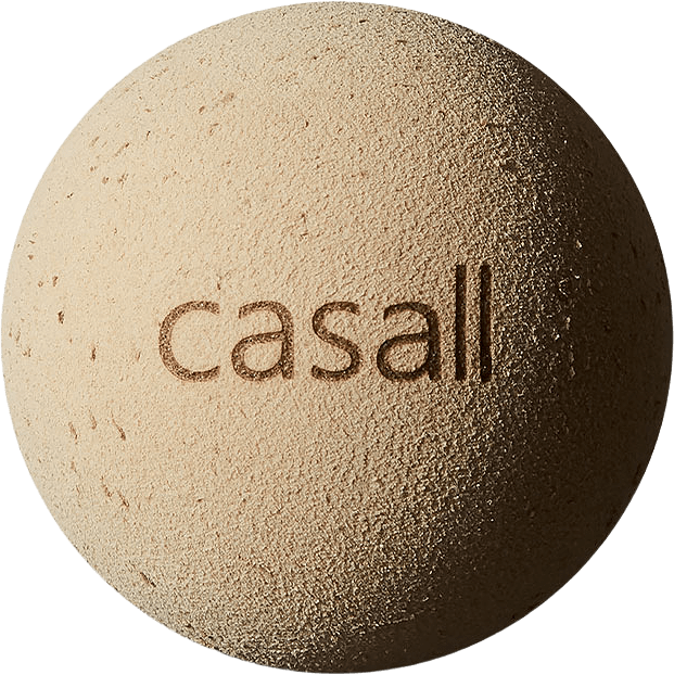 Tryckboll Bambu, från Casall, i färgen Natural.