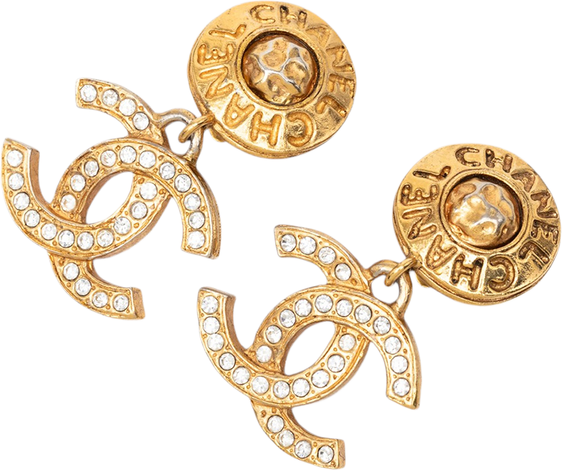 Chanel Gold Plated Cc Strass Drop Clip On Earrings, från Luxclusif, i färgen guld.