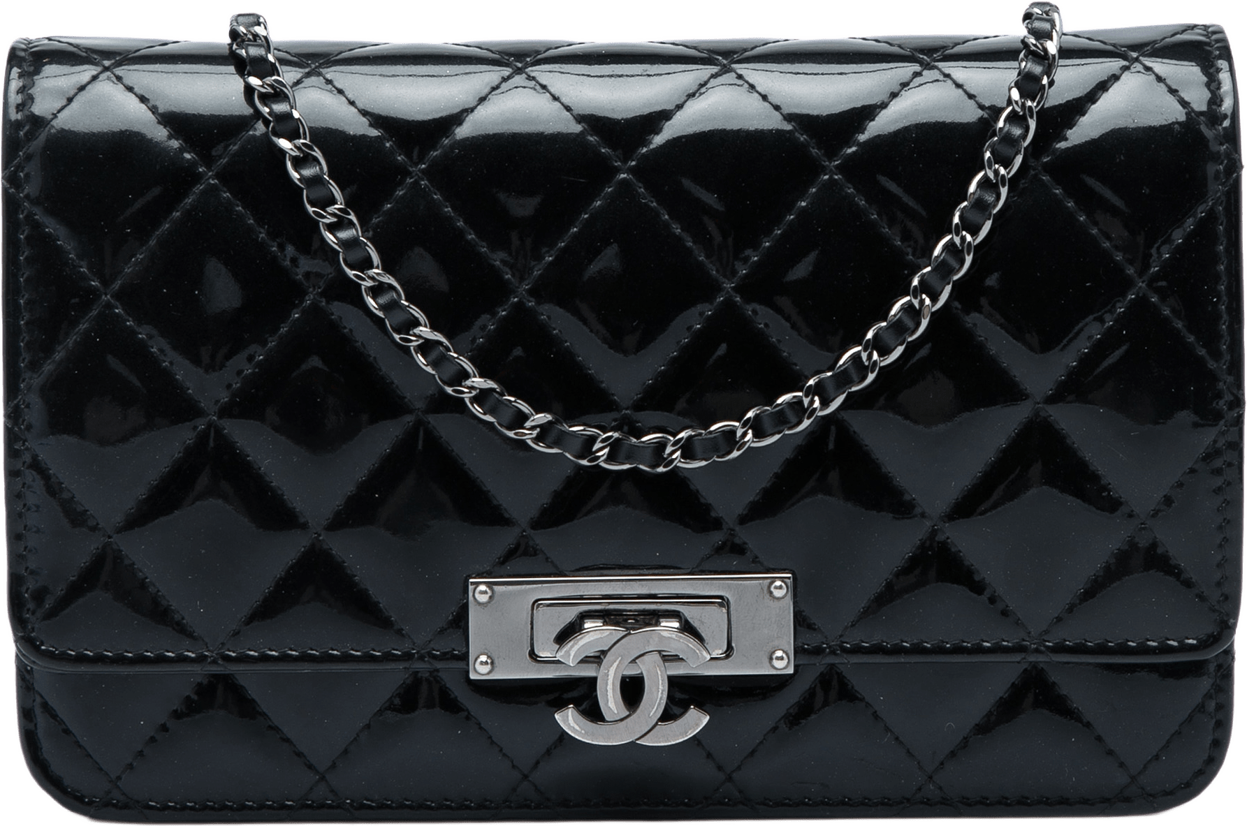 Chanel Quilted Patent Golden Class Wallet On Chain, från Luxclusif, i färgen svart.