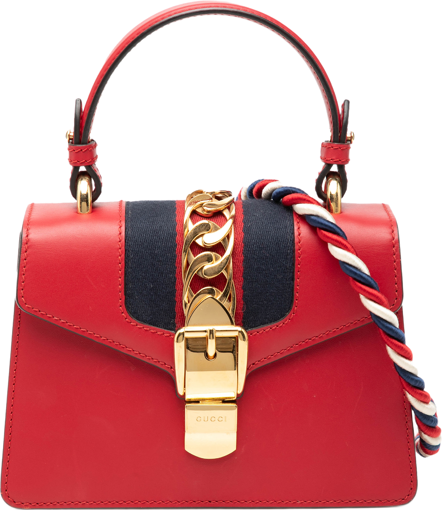 Gucci Mini Calfskin Sylvie Satchel, från Luxclusif, i färgen red.