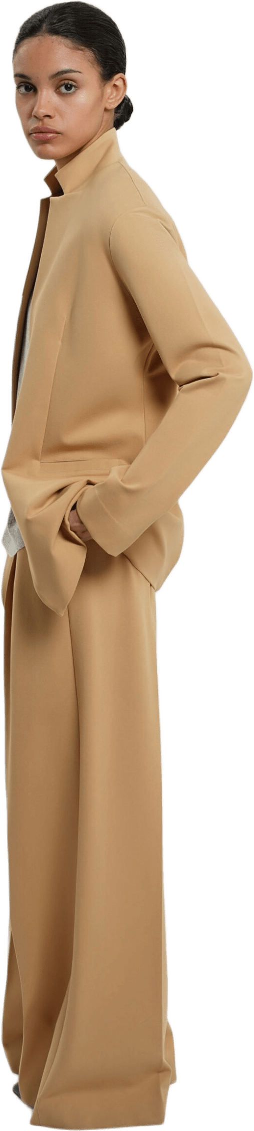 Atin Blazer - Camel, från Residus, i färgen beige.