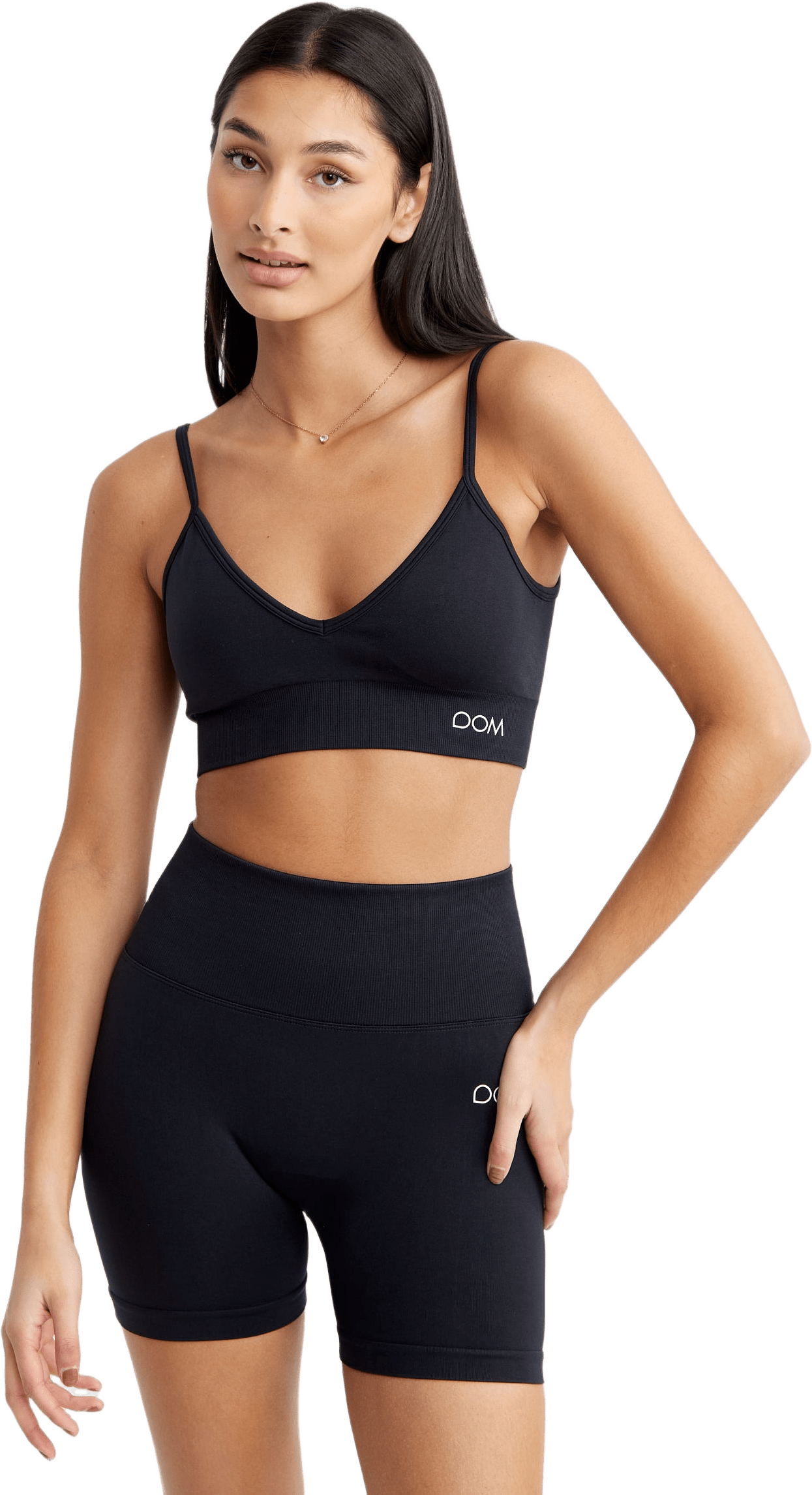 V Shape Seamless Sports Bra, från Drop of Mindfulness, i färgen black.