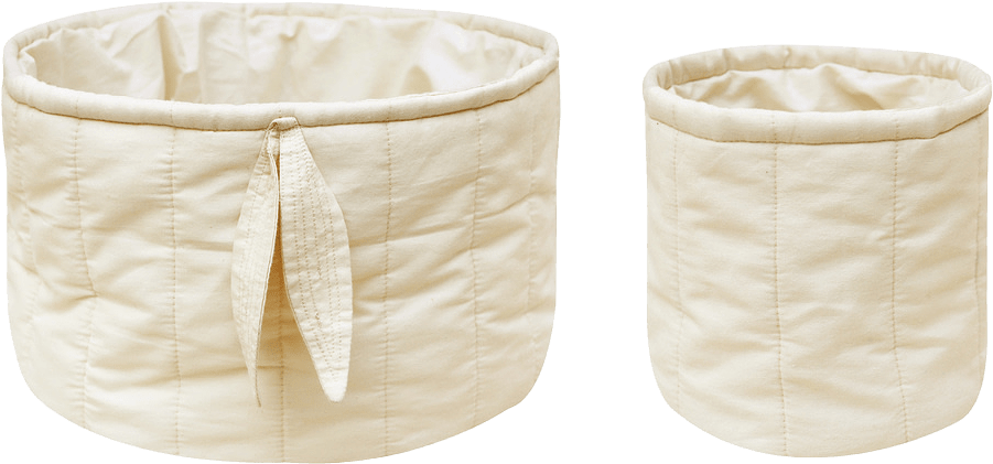 Set Med Två Quiltade Korgar Bambu, från LORENA CANALS, i färgen natural.