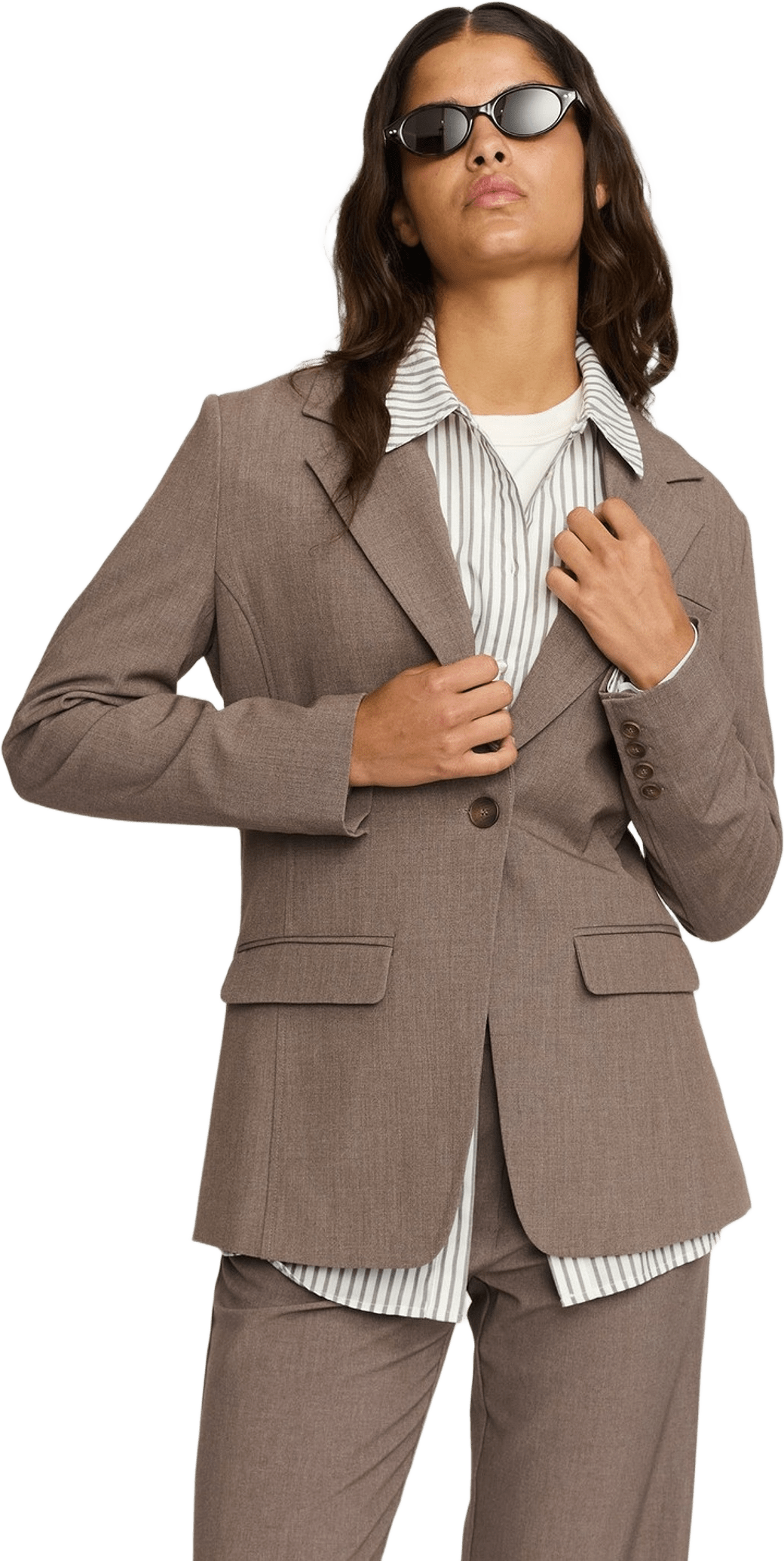 Srvilja Blazer Grs - Coffee Quartz, från Soft Rebels, i färgen coffee quartz.