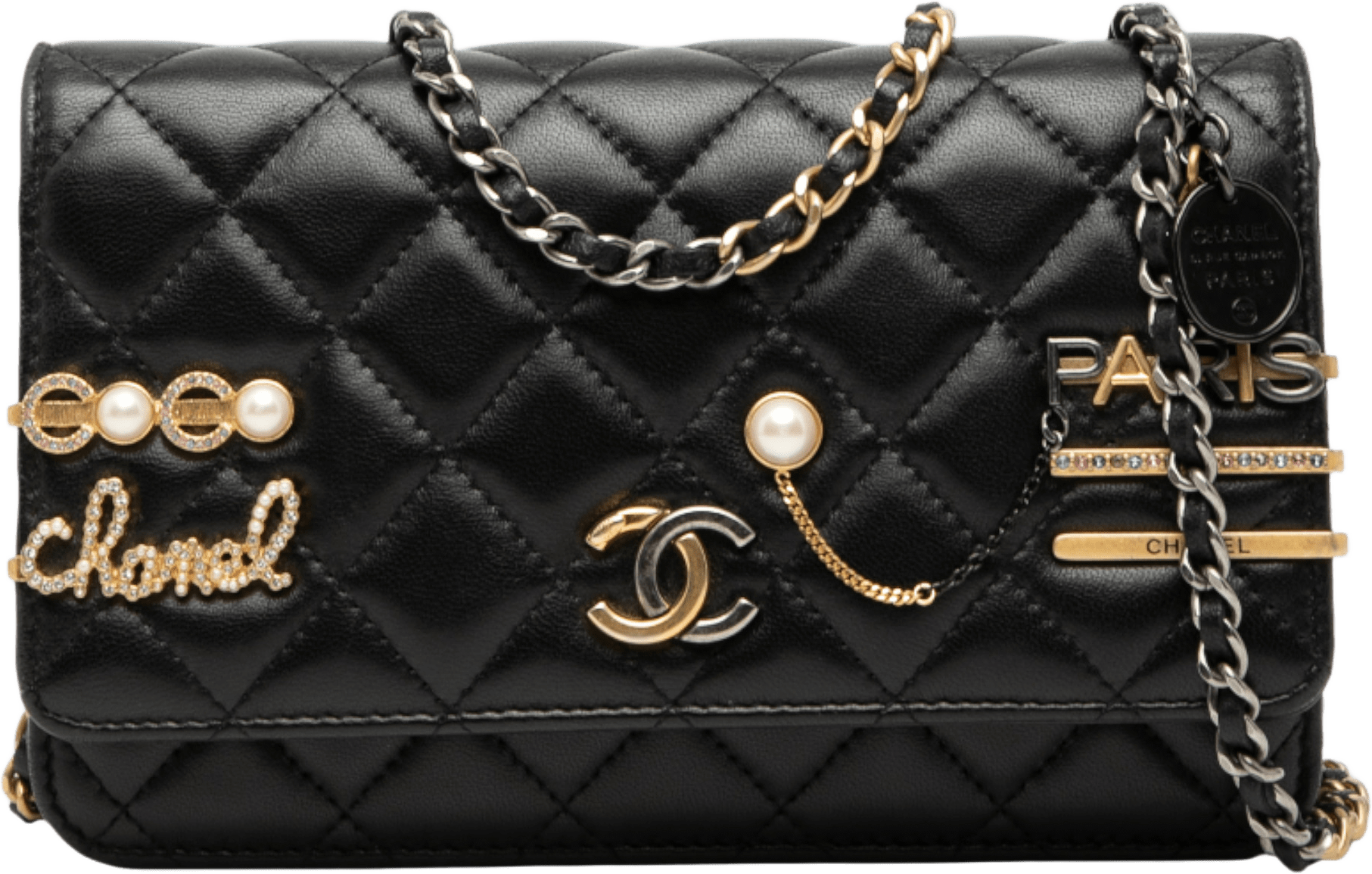 Chanel Cc Quilted Lambskin Coco Clips Wallet On Chain, från Luxclusif, i färgen black.