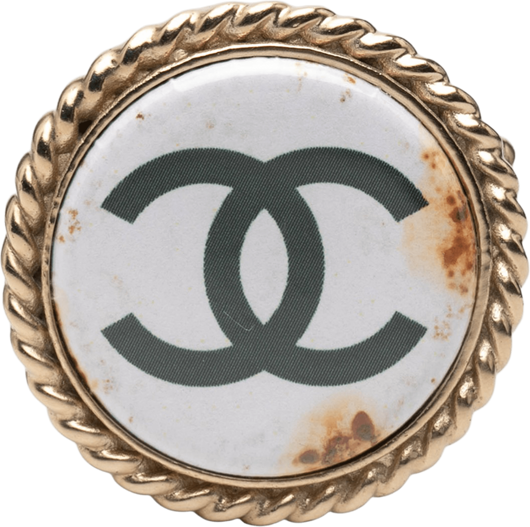 Chanel Cc Resin Gold Plated Pin Brooch, från Luxclusif, i färgen white.