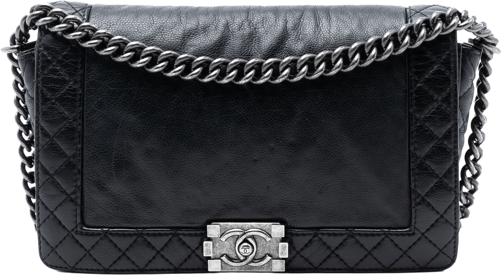 Chanel Medium Calfskin Boy Reverso Flap, från Luxclusif, i färgen black.