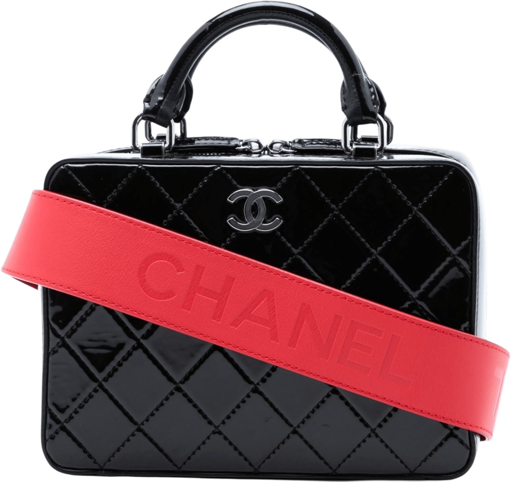 Chanel Cc Quilted Patent Travel Kit Vanity Case, från Luxclusif, i färgen black.