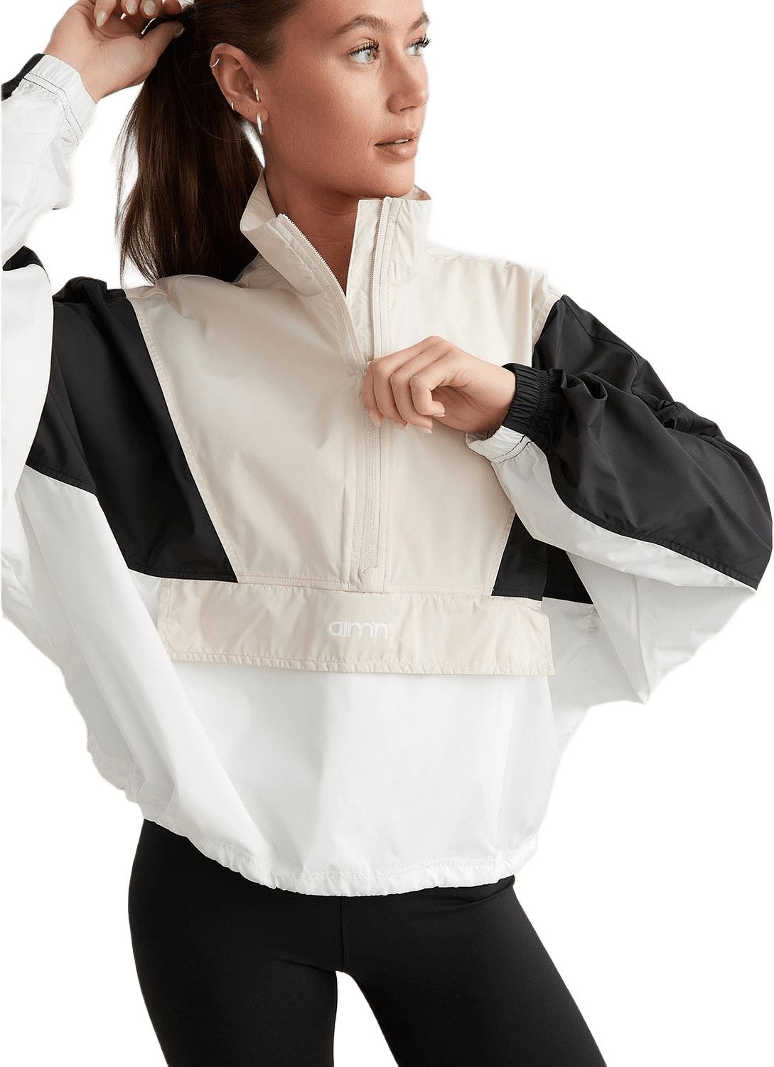 Balance Blocked Windbreaker Jacket, från aim'n, i färgen café au lait.