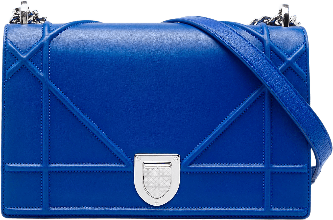 Dior Medium Smooth Calfskin Diorama Flap, från Luxclusif, i färgen blå.