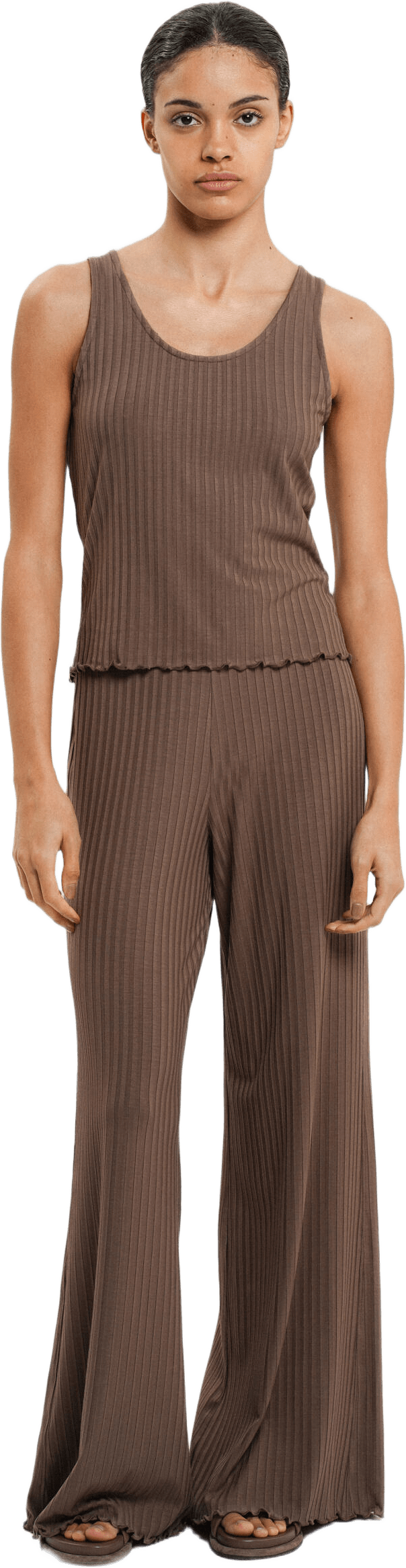 Ouette Pants - Mole, från Residus, i färgen brown.