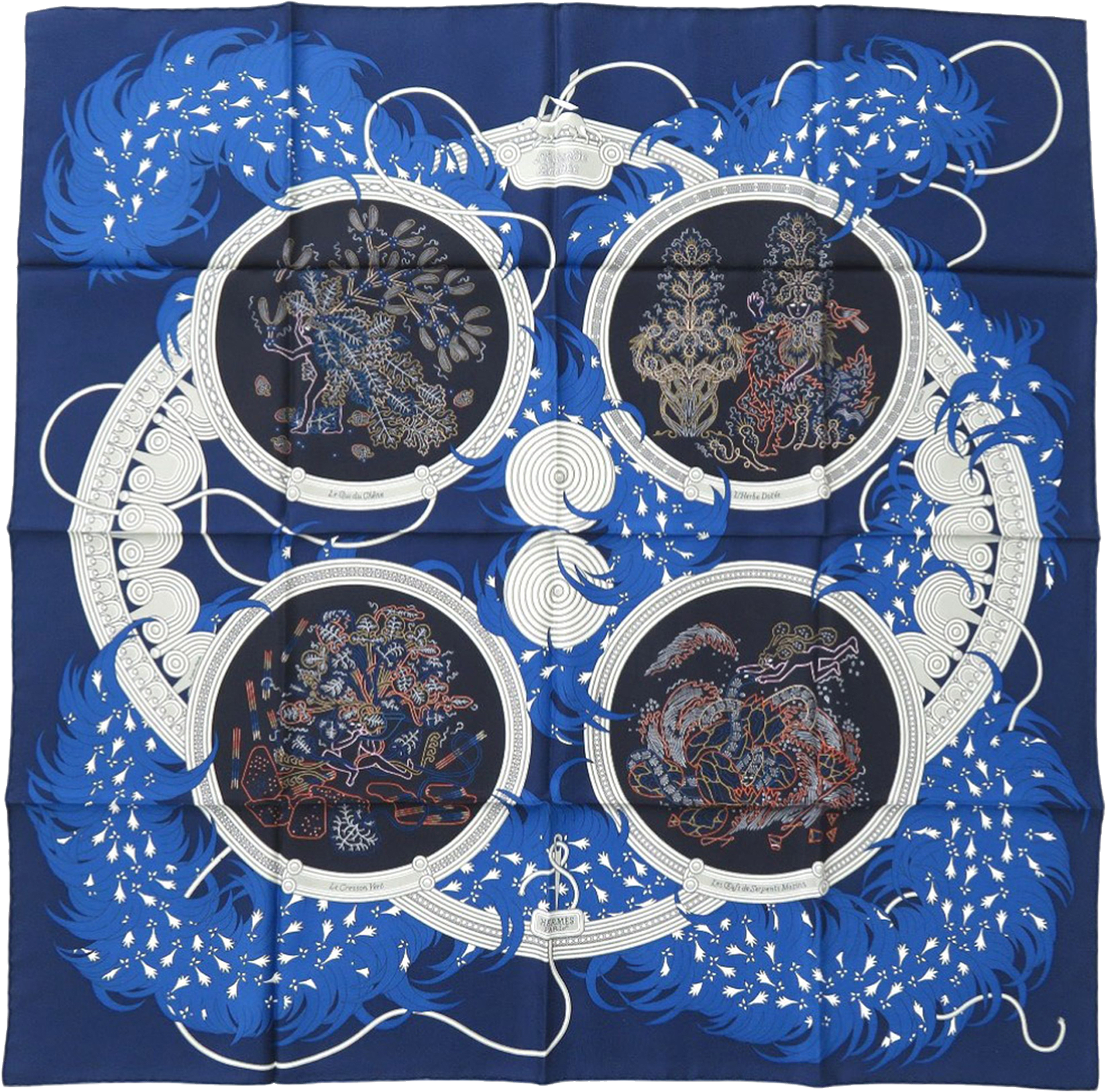 Hermès Legende Brodee Silk Scarf, från Luxclusif, i färgen blue.