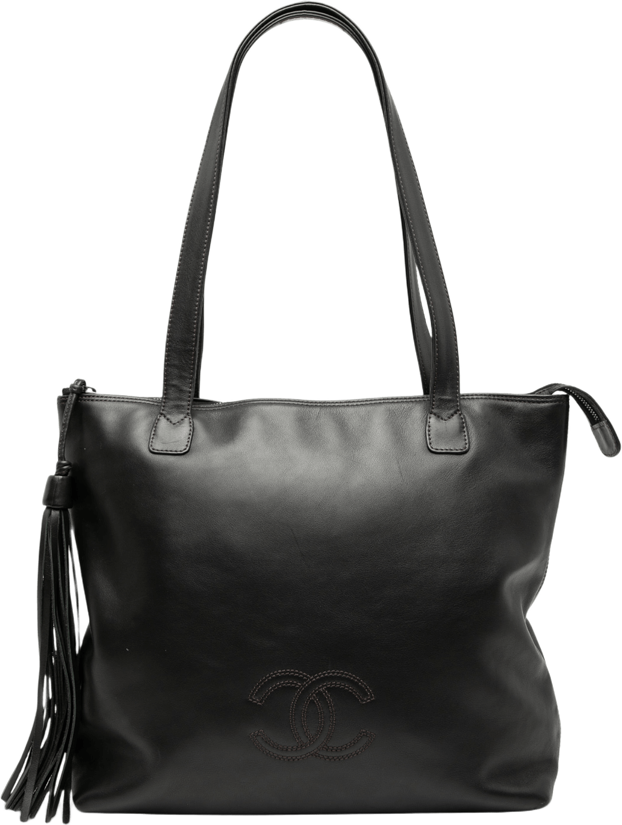 Chanel Cc Lambskin Tassel Tote, från Luxclusif, i färgen black.