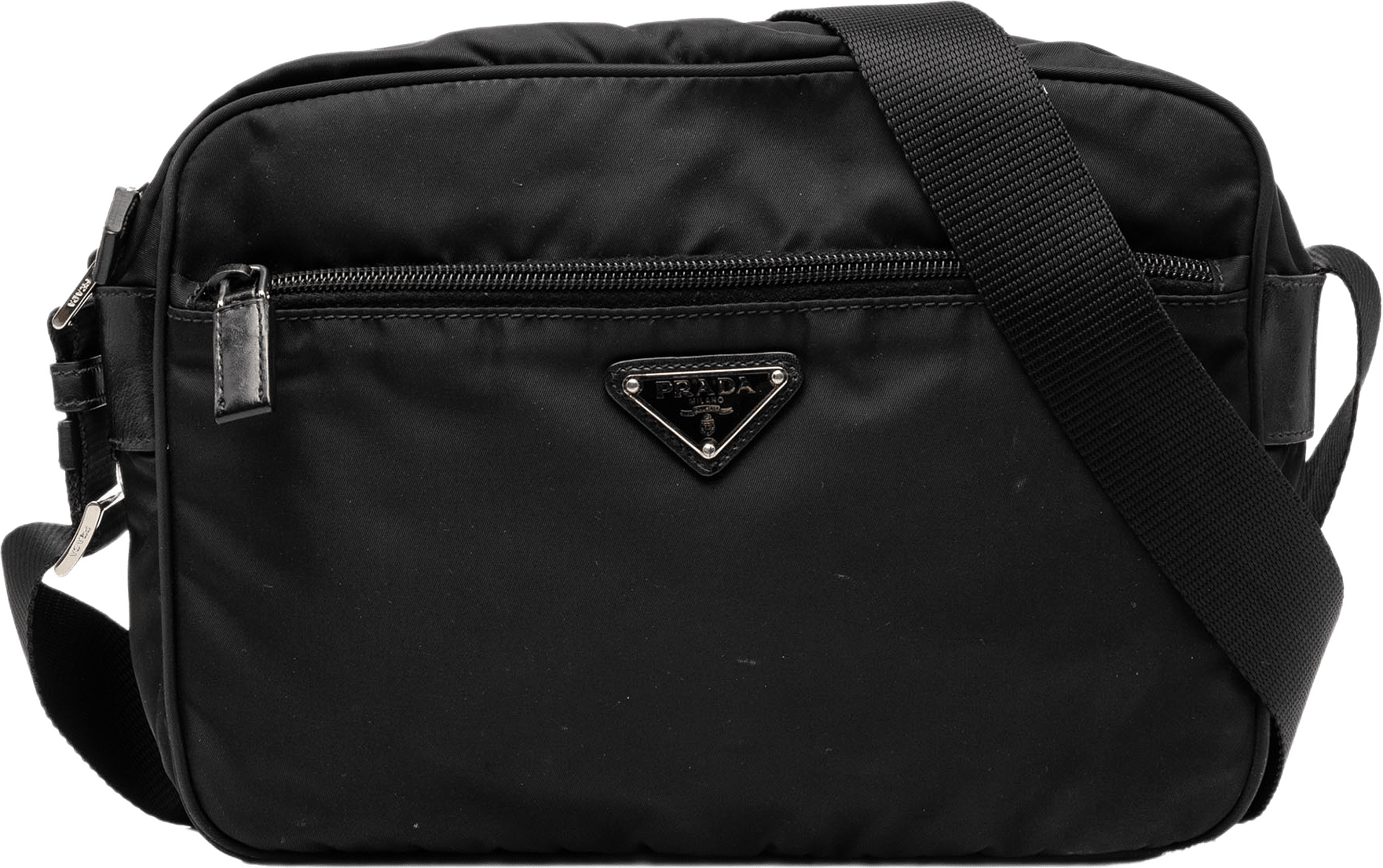 Prada Tessuto Camera Bag, från Luxclusif, i färgen black.