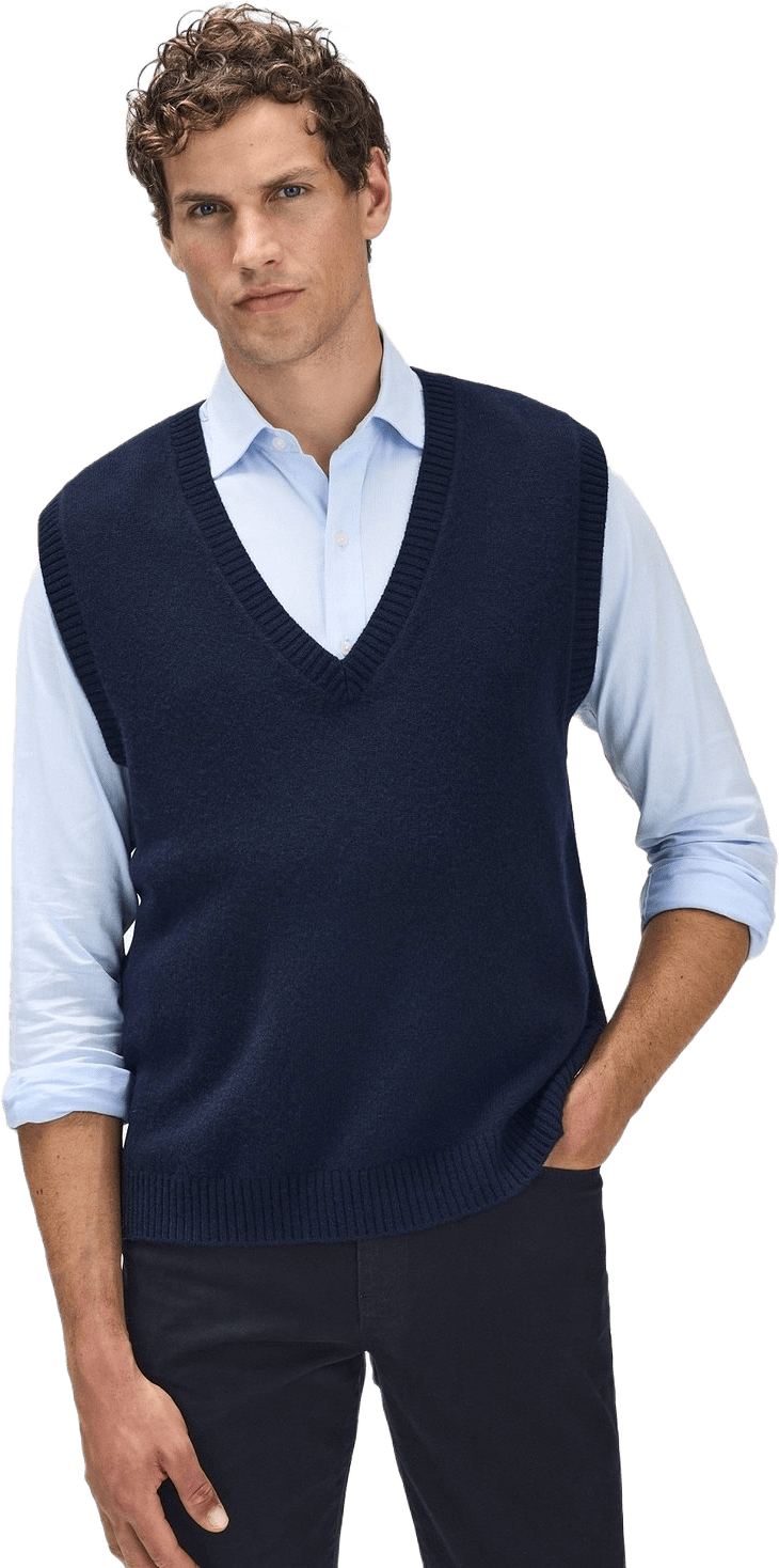 Wool Blend Slipover Leo, från John Henric, i färgen navy blue.