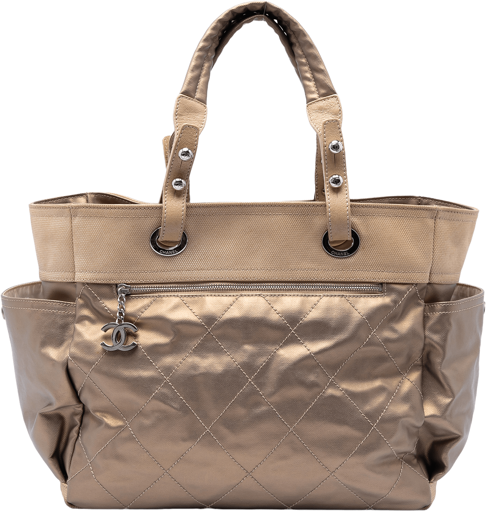 Chanel Large Quilted Coated Canvas Paris Biarritz Tote, från Luxclusif, i färgen gold.