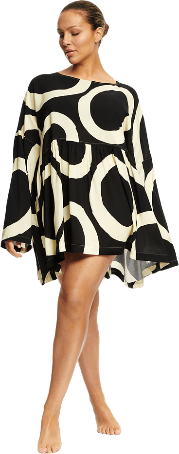 Beachwear Aloha Dress, från Scampi, i färgen makulaku black.