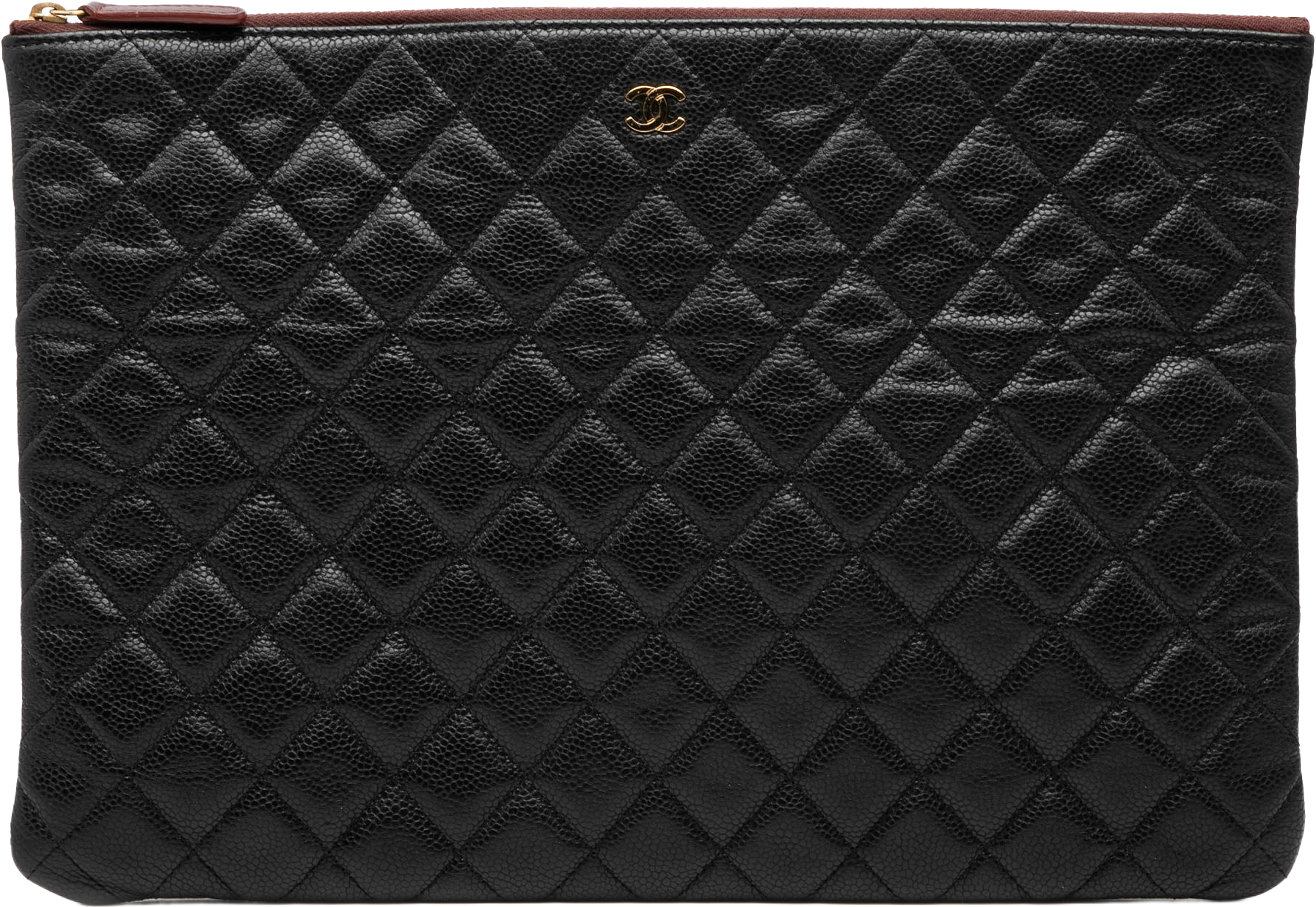 Chanel Large Quilted Caviar O Case Clutch, från Luxclusif, i färgen black.