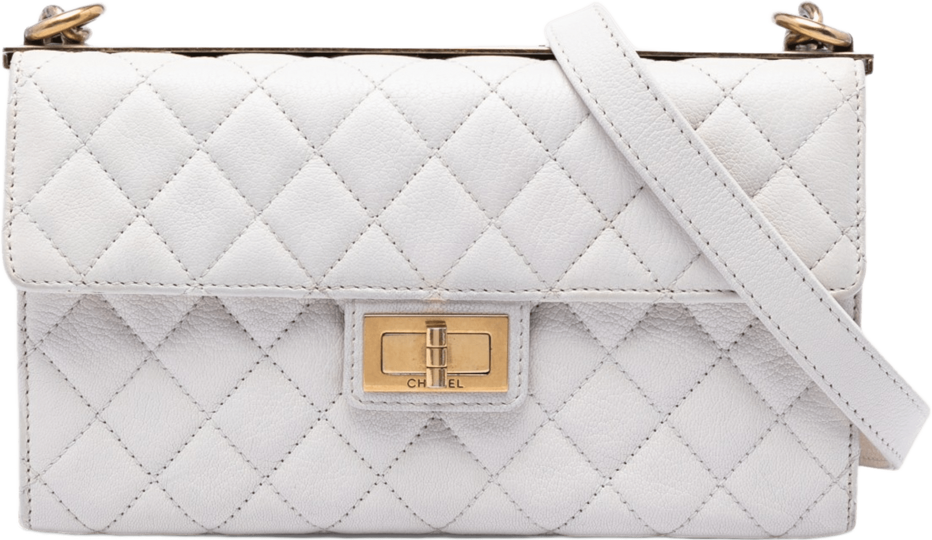 Chanel Medium Quilted Goatskin Reissue 2.55 Rita Flap, från Luxclusif, i färgen vit.