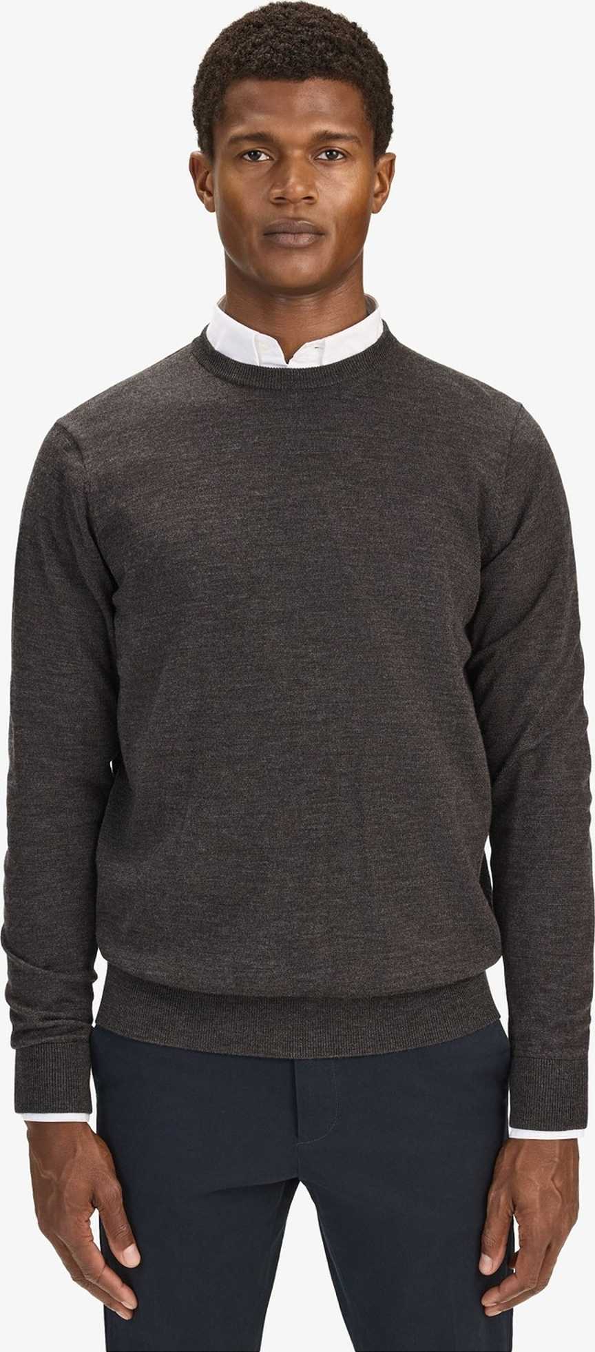 Merino Crew Neck Sweater (noa), från John Henric, i färgen brown.