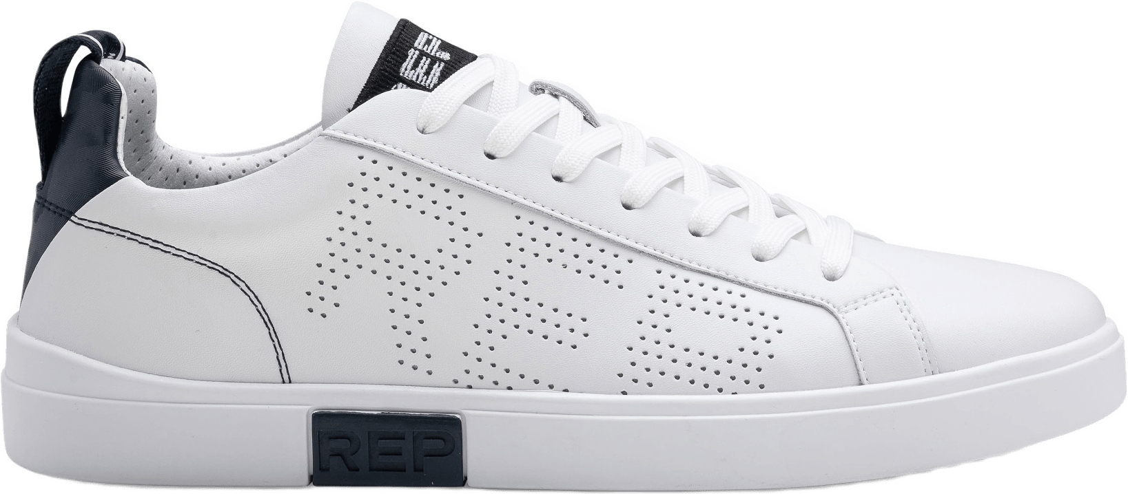 Polaris Perf Camo, från Replay, i färgen 0122 - white navy.