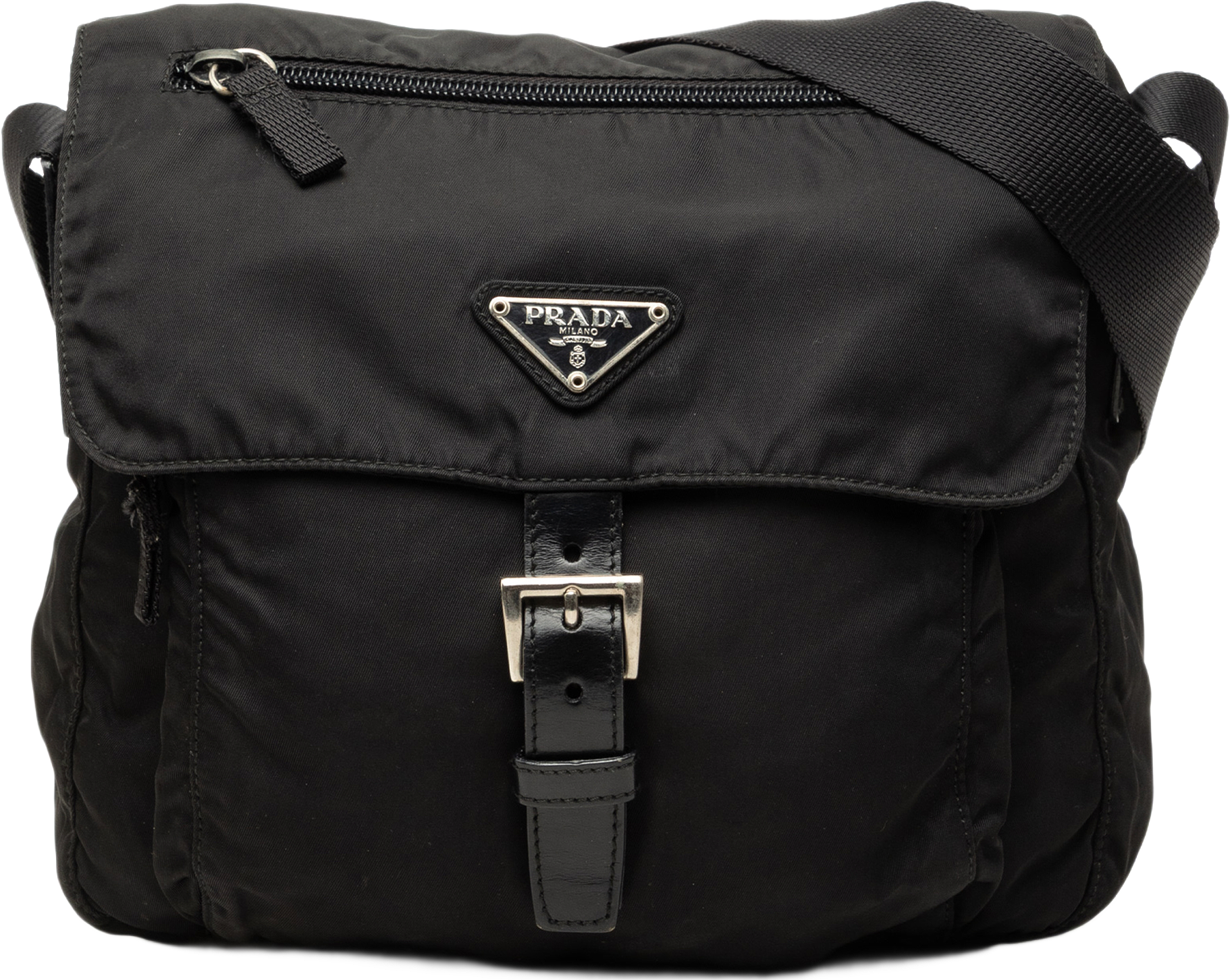 Prada Tessuto Zip Buckle Messenger Bag, från Luxclusif, i färgen svart.