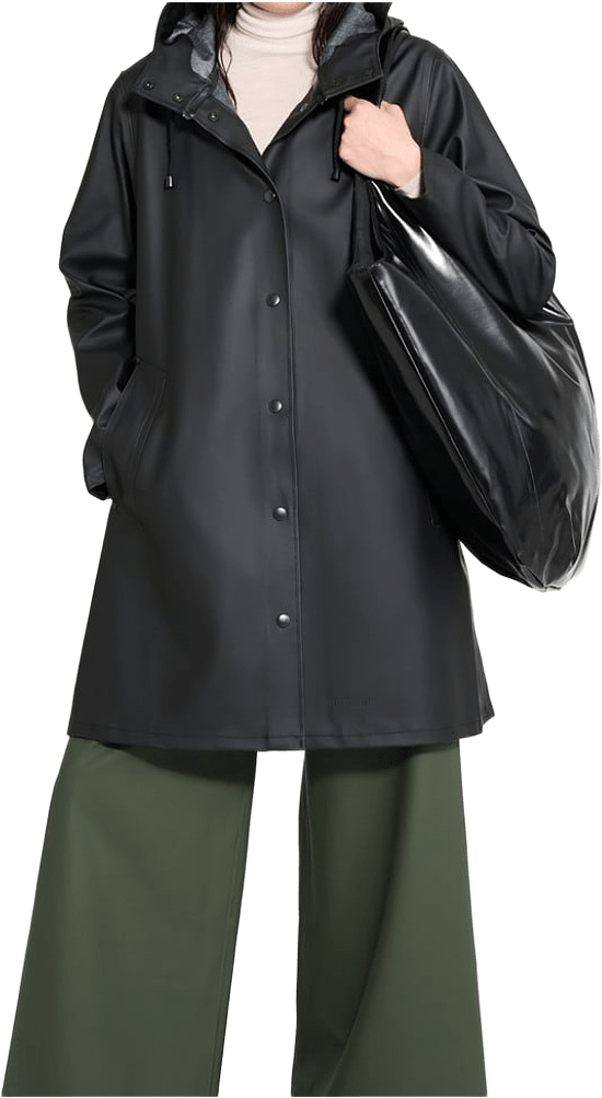 Mosebacke Raincoat, från Stutterheim, i färgen black.