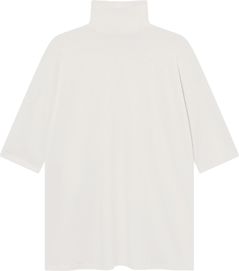 Tomasine Turtleneck - Birch, från Residus, i färgen white.