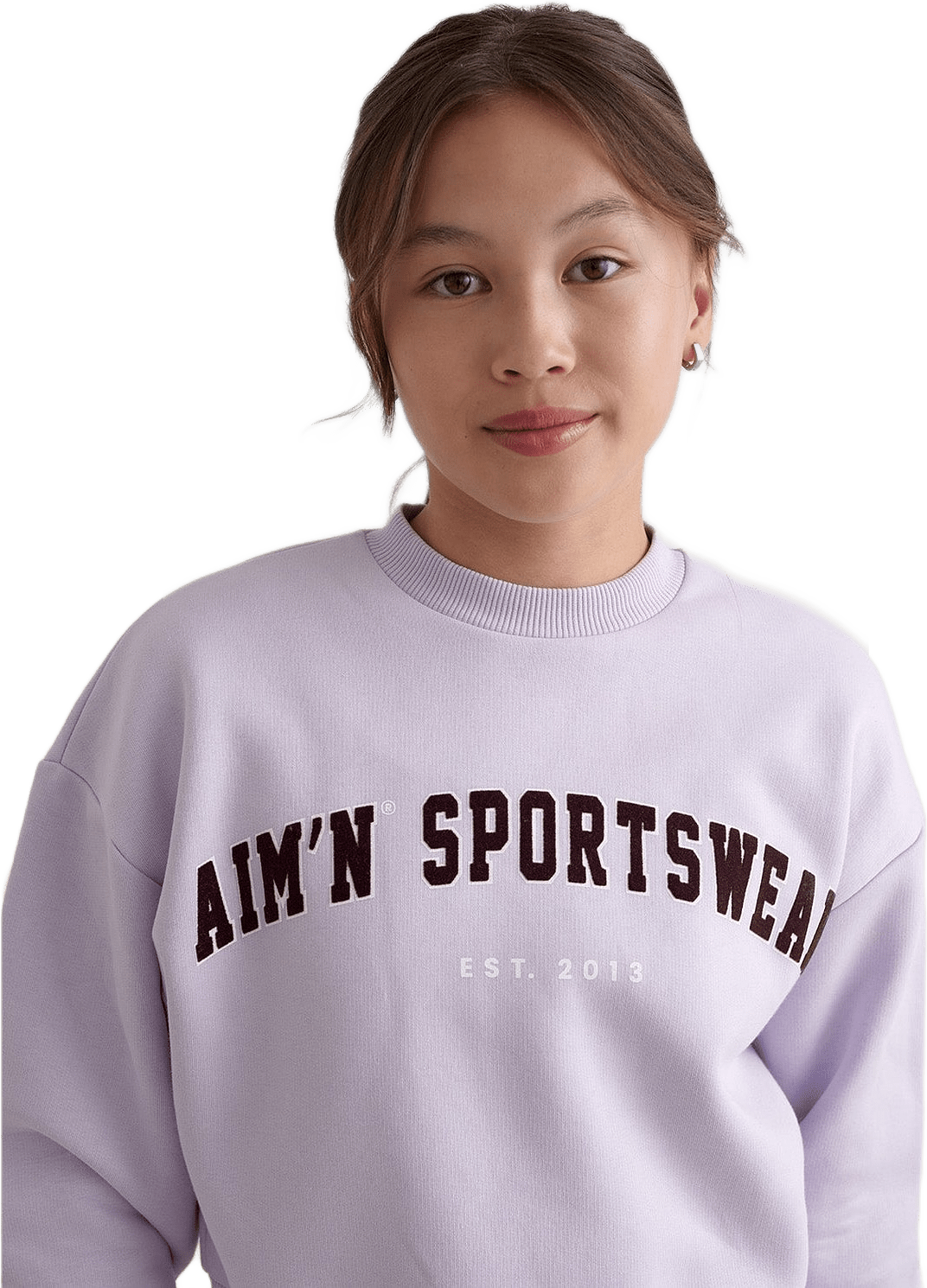 Young Varsity Sweatshirt, från aim'n, i färgen pale lavender.