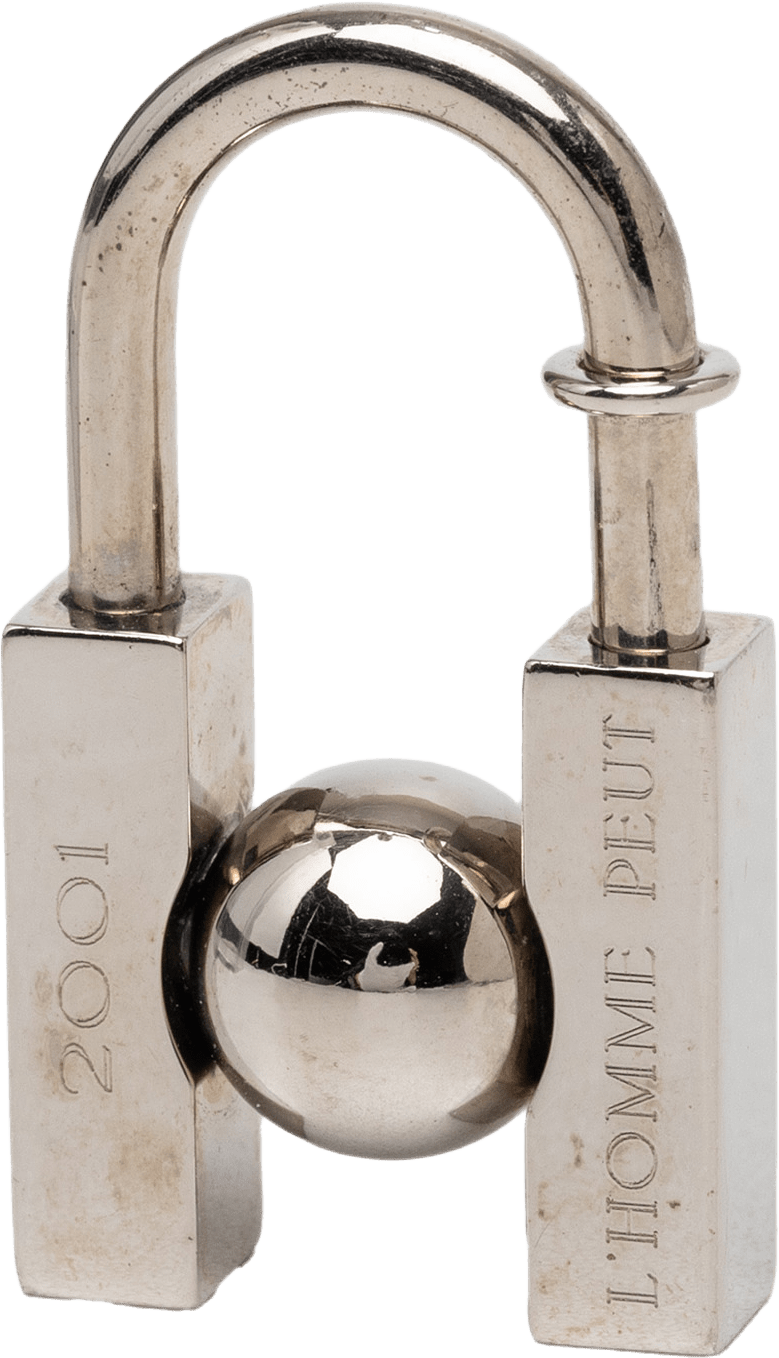 Hermès Palladium Plated L Homme Peut Embellir La Terre Cadena Charm, från Luxclusif, i färgen silver.