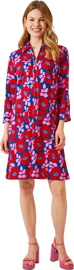 - Lana Dress Red, från Jumperfabriken, i färgen red.