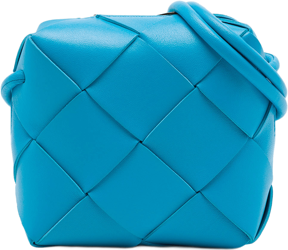 Bottega Veneta Mini Lambskin Intrecciato Cassette Camera Bag, från Luxclusif, i färgen blå.