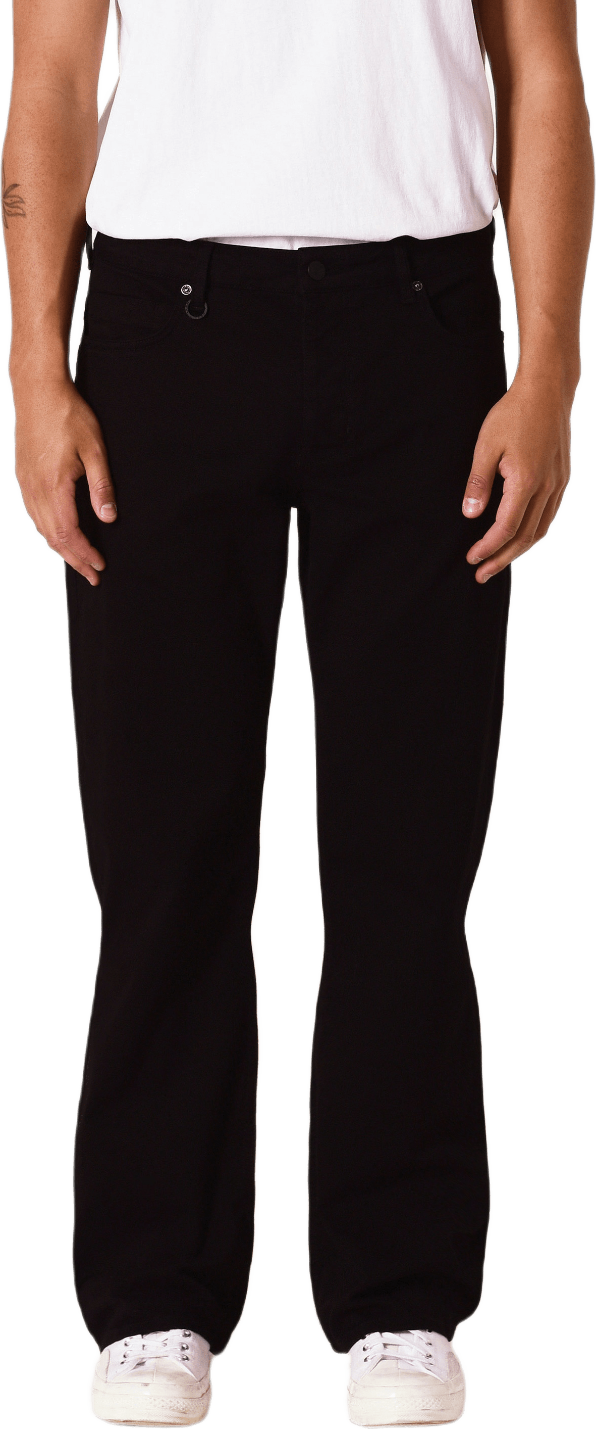 Julian Flare Nero Black, från Neuw, i färgen black.