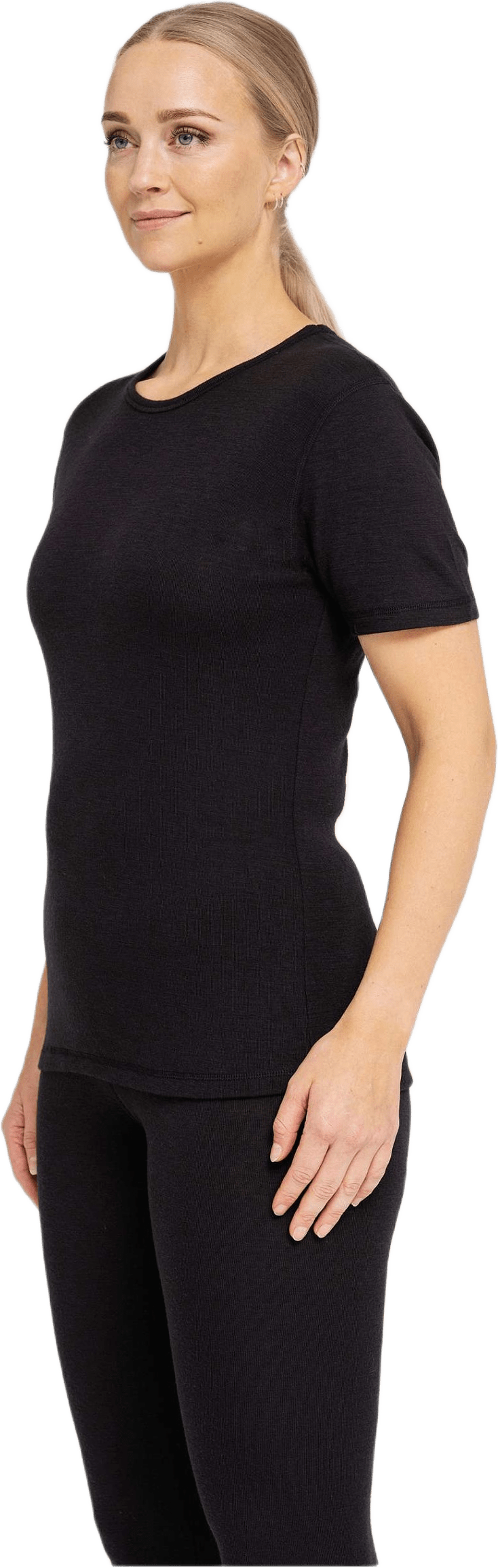 100% Merinoull, T-shirt, Marinblått, från Dovre, i färgen black.