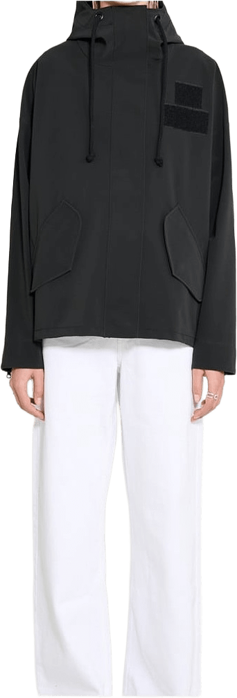 Faversham Matte Raincoat, från Stutterheim, i färgen black.