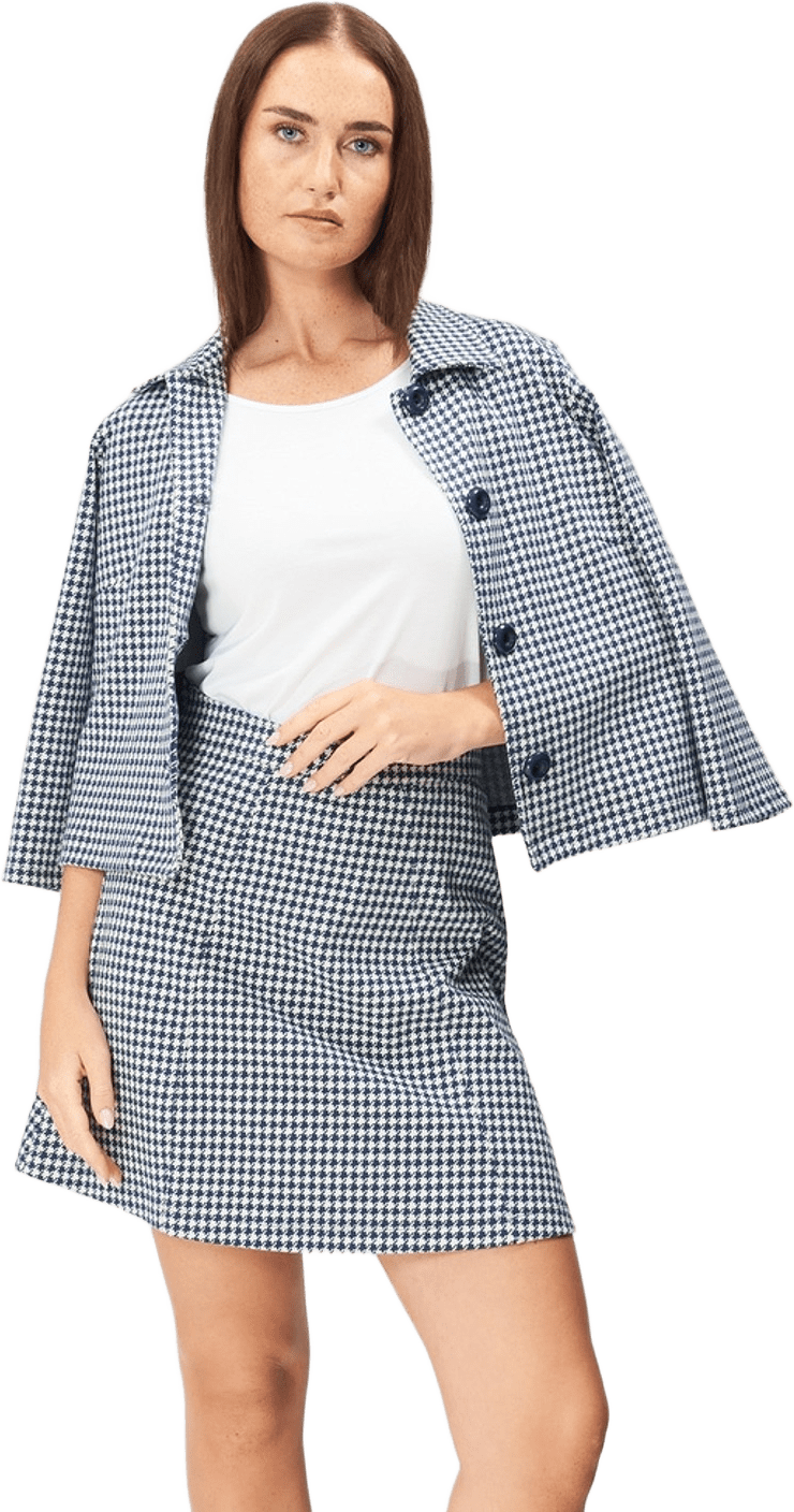 Mela Blazer, från Jumperfabriken, i färgen navy/white.