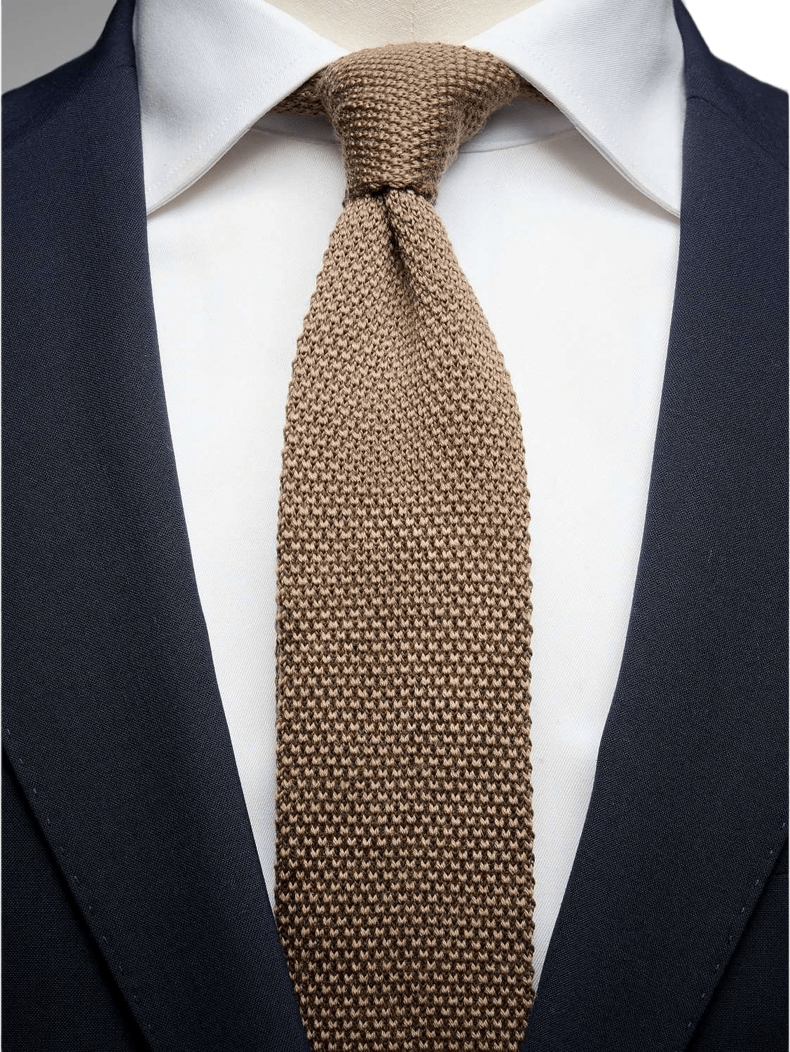 Wool Knitted Tie, från John Henric, i färgen brown.